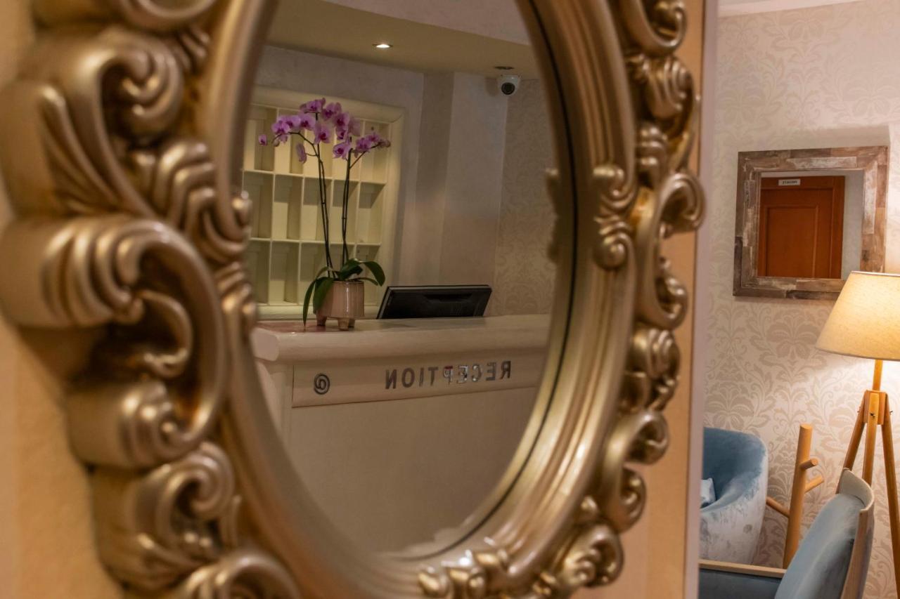Mali Hotel Porat ブドヴァ エクステリア 写真
