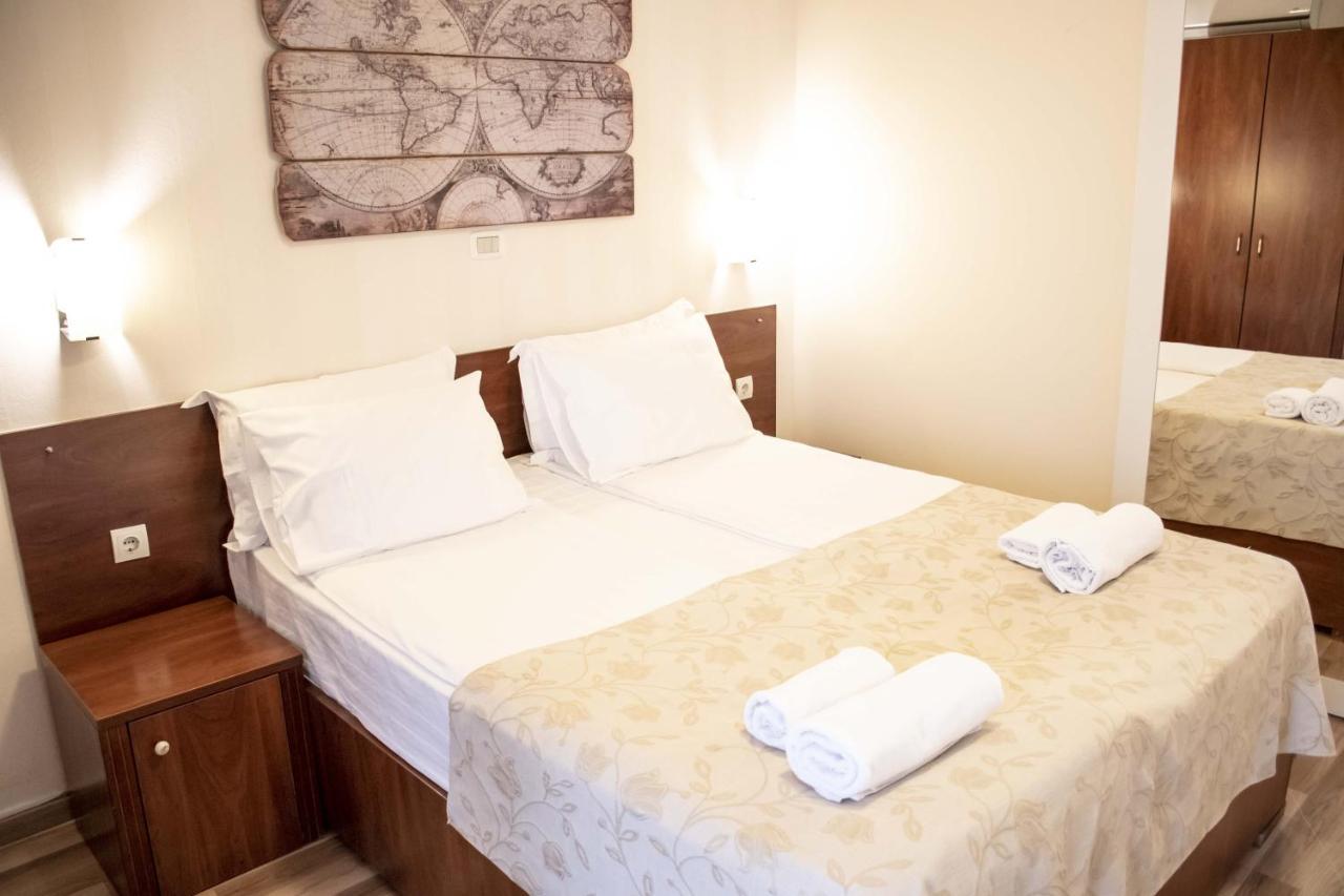 Mali Hotel Porat ブドヴァ エクステリア 写真