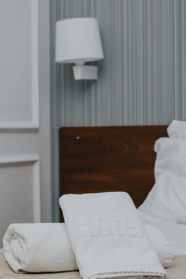 Mali Hotel Porat ブドヴァ エクステリア 写真